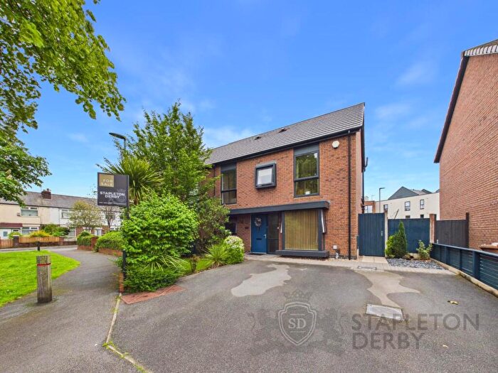 3 Bedroom Semi-Detached House For Sale In St. Ann Place, Rainhill, Prescot, L35