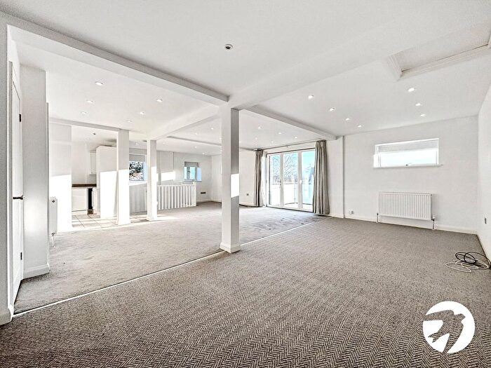 3 Bedroom Barn Conversion To Rent In Hatham Green Lane, Stansted, Sevenoaks, Kent, TN15