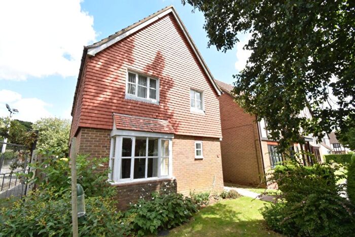 3 Bedroom Detached House For Sale In Ham Lane, Lenham, Maidstone, ME17