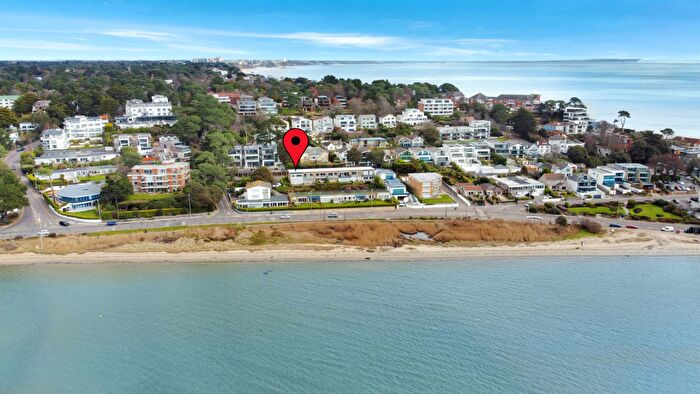 2 Bedroom Apartment To Rent In Chaddesley Glen, Sandbanks, BH13