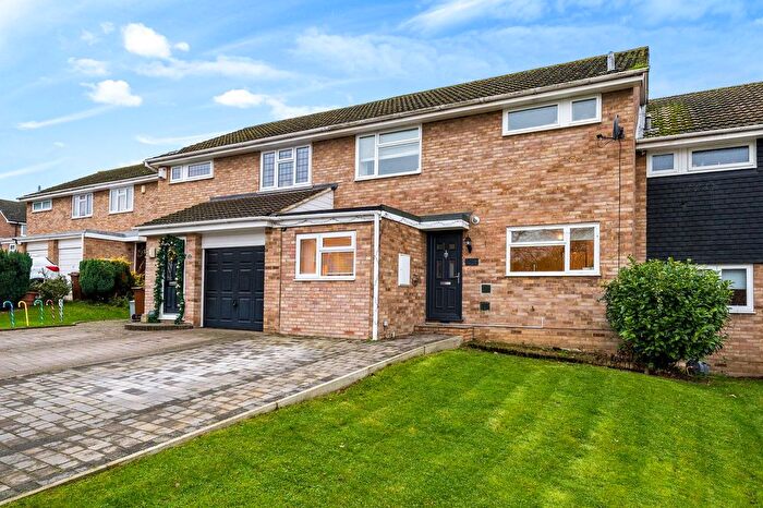 4 Bedroom Terraced House For Sale In Portway Road, Cliffe Woods, Kent., ME3