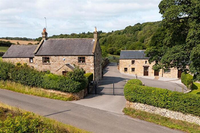 5 Bedroom Detached House For Sale In Harewood Moor Grange, Harewood Road, Peak District, Derbyshire, S42