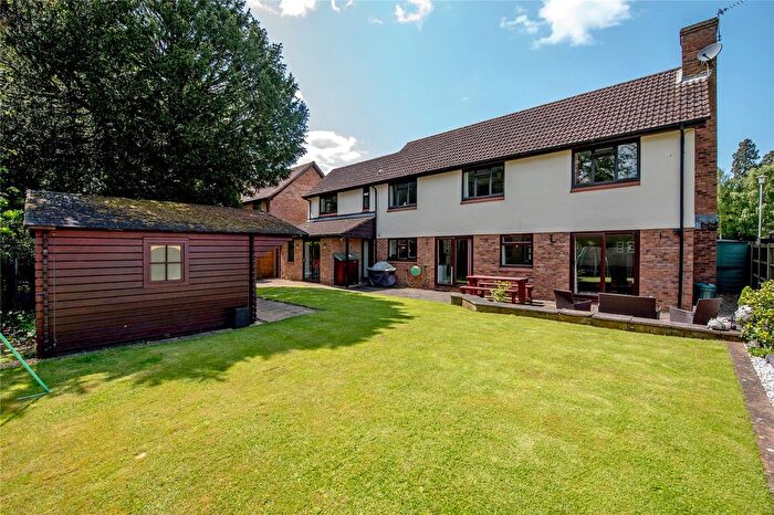 5 Bedroom Detached House For Sale In Batts Park, Taunton, Somerset, TA1