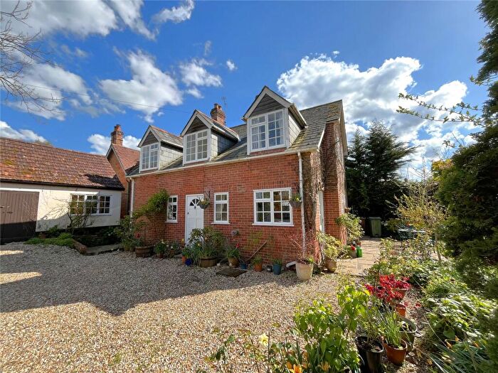 3 Bedroom House For Sale In Romsey Road, Kings Somborne, Stockbridge, Hampshire, SO20