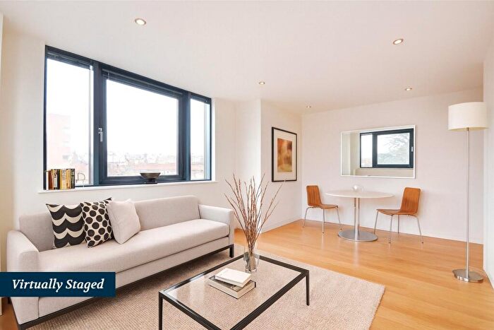 3 Bedroom Flat To Rent In West End Lane, West Hampstead, NW6