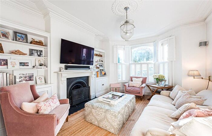 4 Bedroom Terraced House For Sale In Patience Road, London, SW11