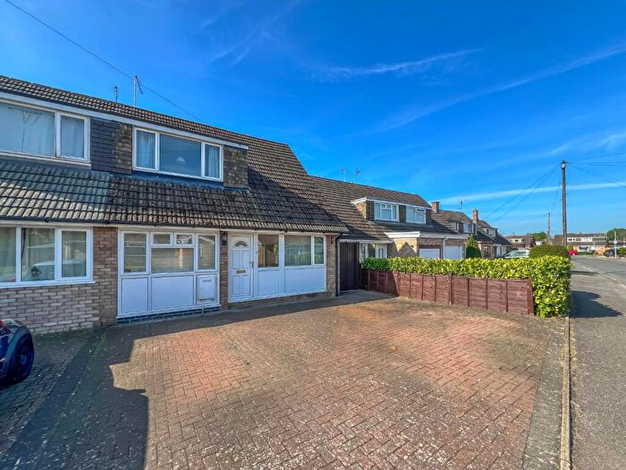 3 Bedroom Semi-Detached House For Sale In Newcastle Drive, Orton Longueville, Peterborough, PE2