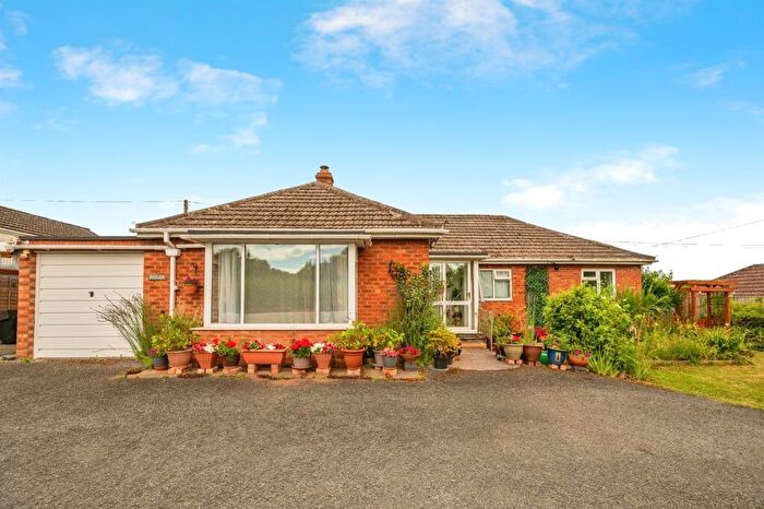 4 Bedroom Detached Bungalow For Sale In Beulah, Moreton-On-Lugg, Hereford, HR4