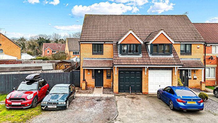 3 Bedroom Semi Detached House For Sale In Vyner Close, Thorpe Astley, Leicester, LE3