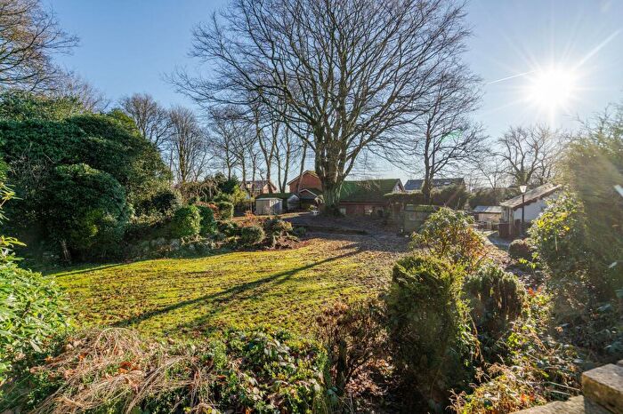 8 Bedroom Detached House For Sale In Breightmet Fold, Bolton, BL2
