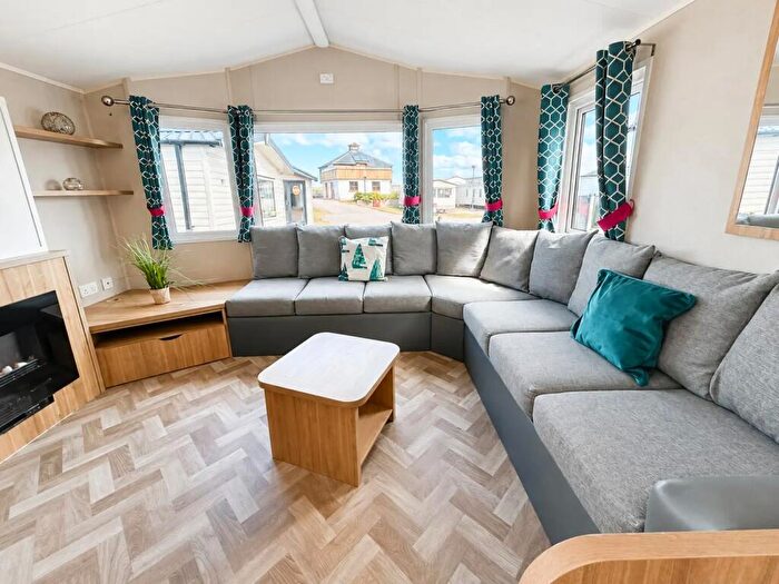 2 Bedroom Caravan For Sale In Willerby Rio Gold, Lossiemouth Holiday Park, Lossiemouth, Moray, IV31