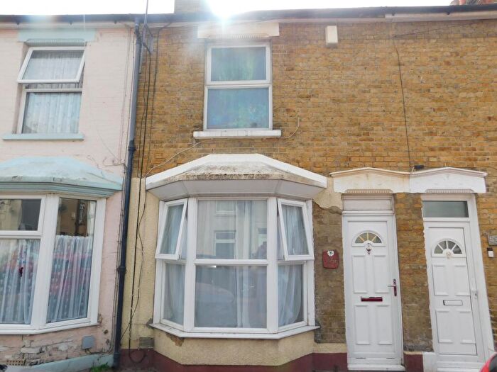 3 Bedroom Terraced House To Rent In Unity Street, Sheerness, ME12