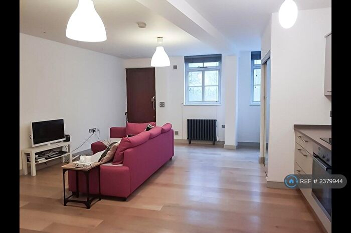 Studio To Rent In Calvin Street, London, E1