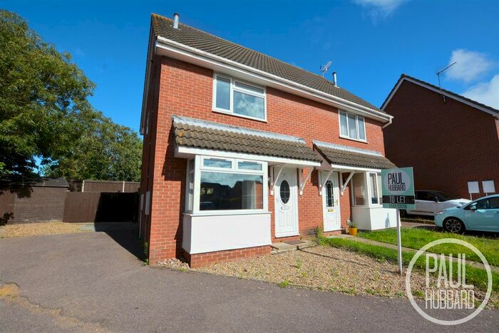 3 Bedroom Semi-Detached House To Rent In Dovedale, Carlton Colville, Suffolk, NR33