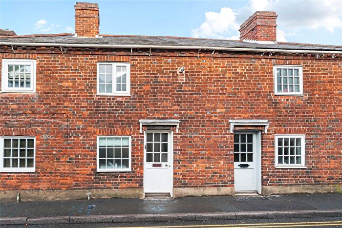 1 Bedroom Terraced House For Sale In Ripley, Surrey, GU23