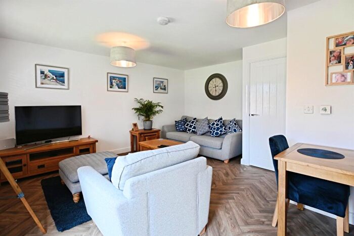 3 Bedroom Semi-Detached House For Sale In Queen Road, Kirton, Boston, PE20
