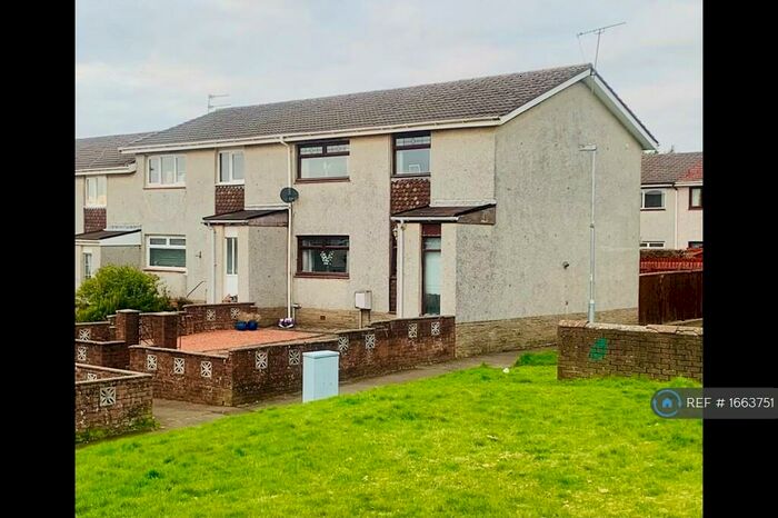 3 Bedroom End Of Terrace House To Rent In Eglinton Square, Ardrossan, KA22