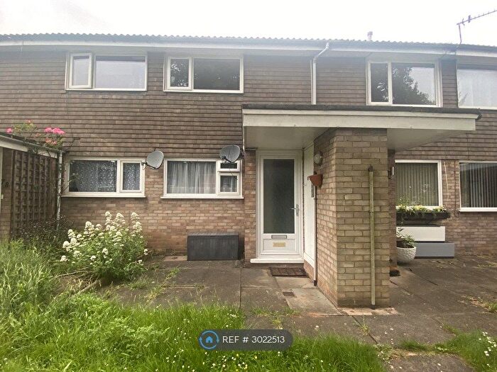 2 Bedroom Maisonette To Rent In Linkway Gardens, Leicester, LE3