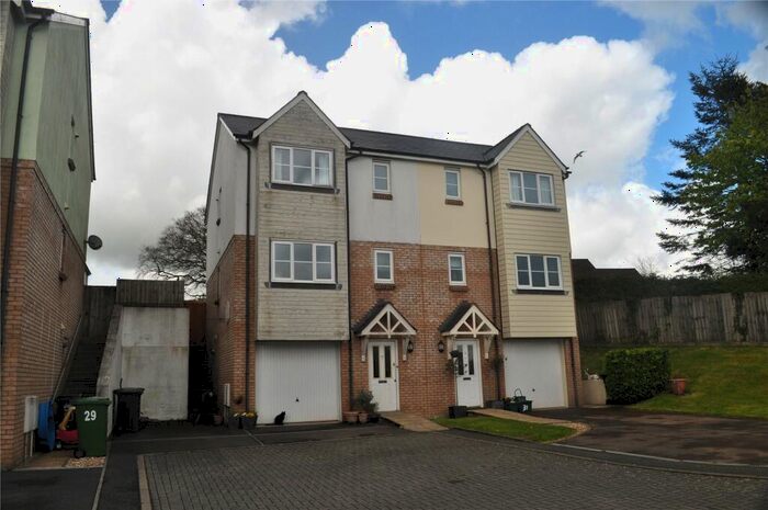 3 Bedroom Semi-Detached House To Rent In Kingdon Avenue, South Molton, Devon, EX36