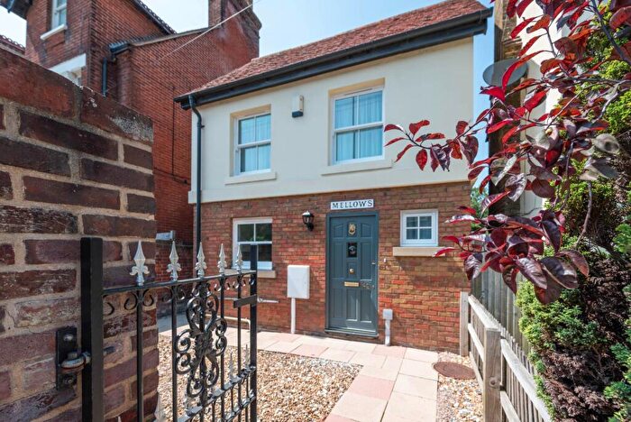 2 Bedroom Detached House For Sale In Wincheap, Canterbury, CT1