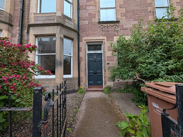 3 Bedroom Flat To Rent In Marchmont Road, Marchmont, Edinburgh, EH9