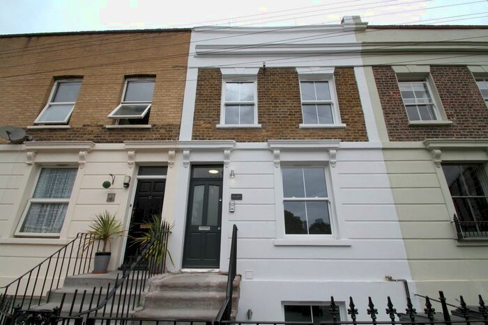 1 Bedroom Flat To Rent In Clemence Street, London, E14