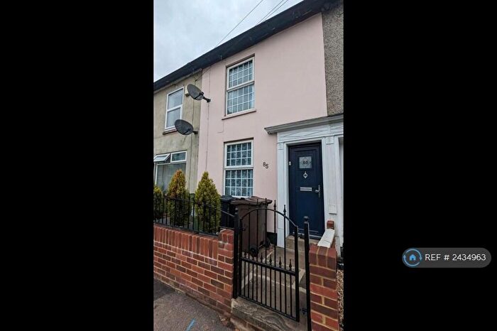 2 Bedroom Terraced House To Rent In Lower Boxley Road, Maidstone, ME14