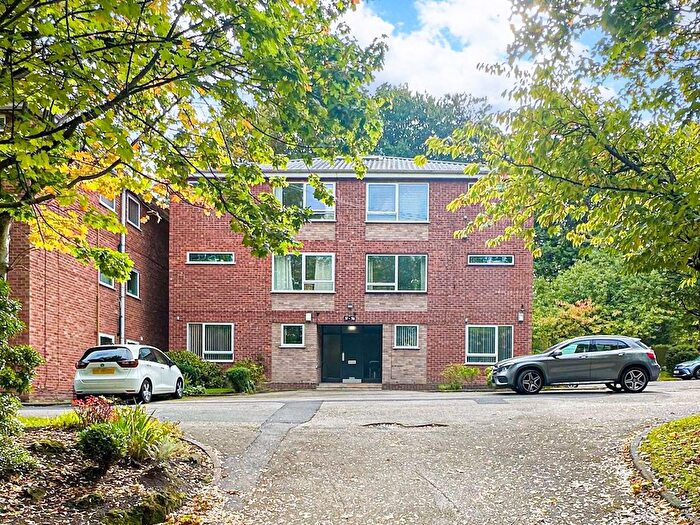 2 Bedroom Flat For Sale In Palmerston Road, Mossley Hill, L18