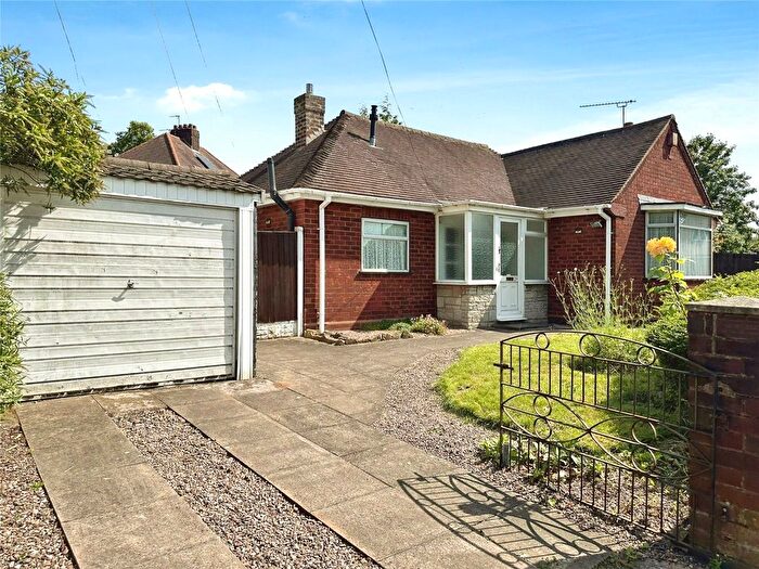 2 Bedroom Bungalow To Rent In Tudor Road, Wolverhampton, West Midlands, WV10