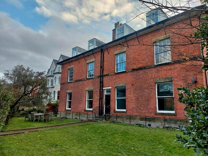 2 Bedroom Flat To Rent In Filey Road, Scarborough, YO11