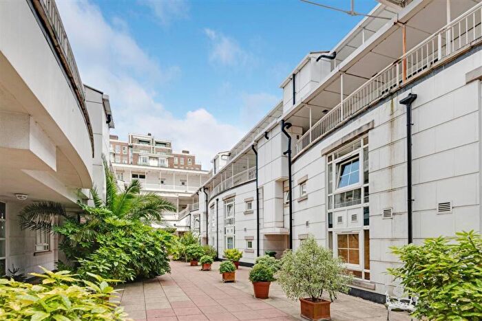 1 Bedroom Flat For Sale In Marylebone Road, Marylebone, NW1