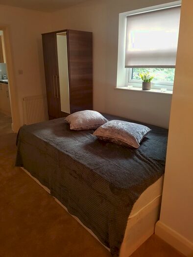 Studio To Rent In St. Ives Close, Luton LU3