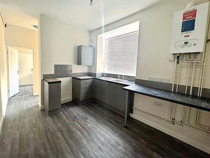 1 Bedroom Flat To Rent In Dimsdale Parade East, Newcastle, ST5