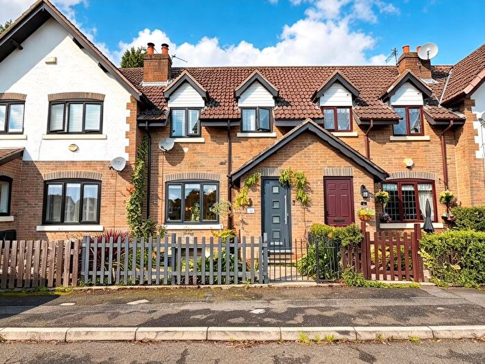 2 Bedroom Terraced House For Sale In Boundary Green, Denton, Manchester, M34