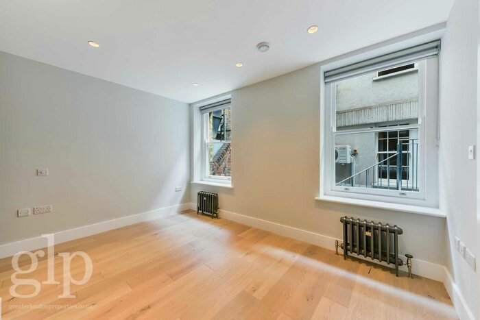 1 Bedroom Flat To Rent In Duck Lane, Soho, W1F