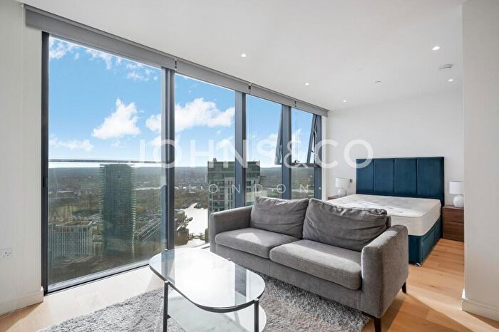 Apartment For Sale In Hampton Tower, Canary Wharf, E14