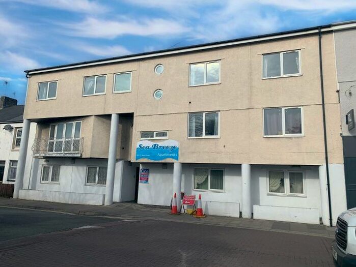 1 Bedroom Flat To Rent In New Road, Porthcawl CF36