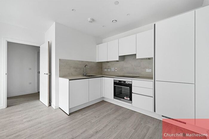 1 Bedroom Flat To Rent In Forastero House, Hayes, UB3