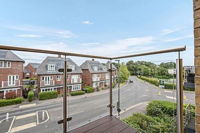 1 Bedroom Flat For Sale In Inglis Way, Millbrook Park, NW7