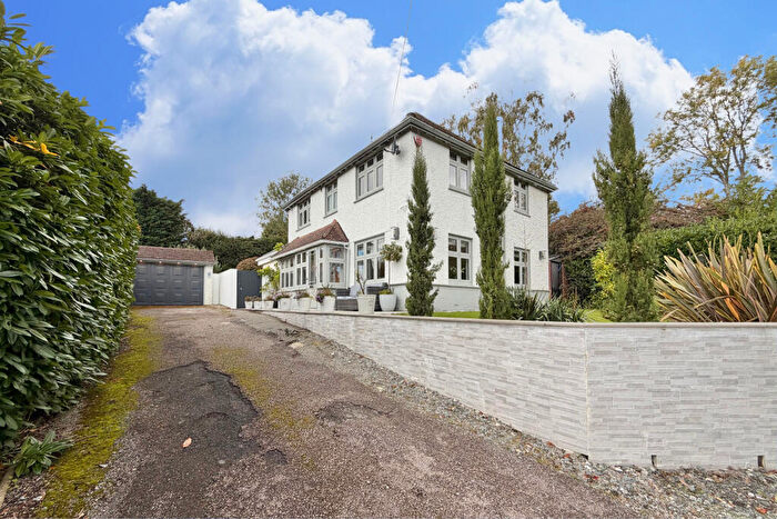 3 Bedroom Detached House For Sale In London Road, Hythe, Kent, CT21
