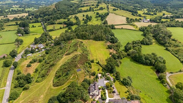 7 Bedroom Farm House For Sale In Discreetly Marketed, Llandovery, SA20