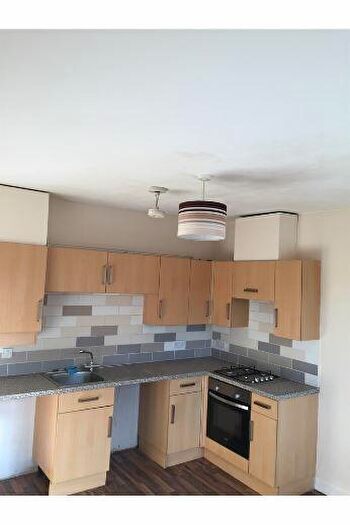 1 Bedroom Flat To Rent In Station Road, Whittington Moor, Chesterfield, Derbyshire, S41