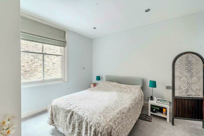 2 Bedroom Flat To Rent In Finborough Road, Chelsea, London, SW10