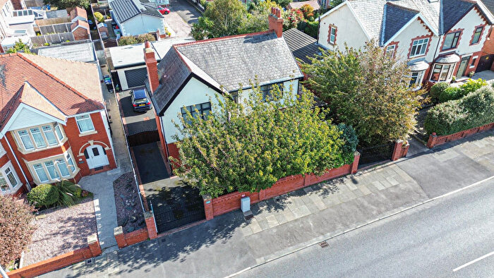 4 Bedroom Detached House For Sale In St. Annes Road, Blackpool, FY4