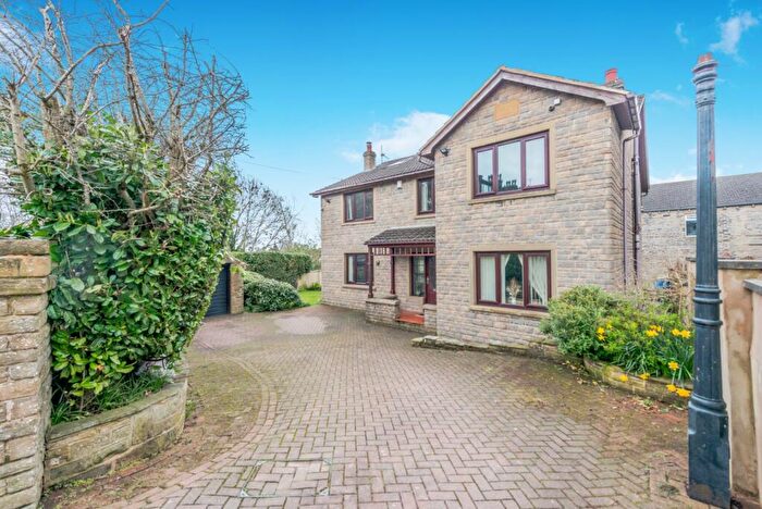 5 Bedroom Detached House For Sale In John Street, Clayton, Bradford, BD14