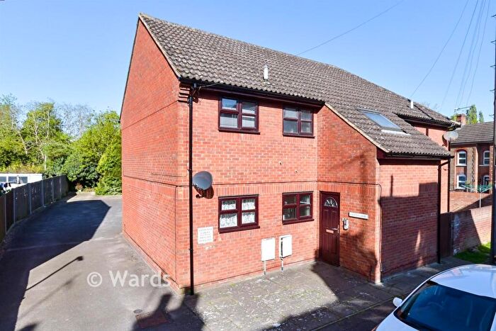 1 Bedroom Flat For Sale In May Street, Snodland, Kent, ME6