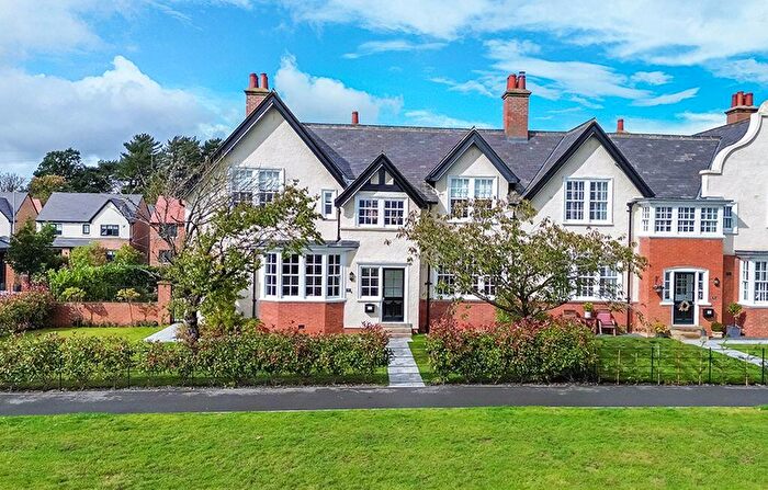 4 Bedroom Semi-Detached House For Sale In Gideon Walk, Ponteland, Newcastle Upon Tyne, NE20
