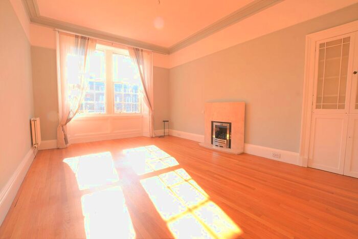 4 Bedroom Flat To Rent In Douglas Crescent, Edinburgh, EH12