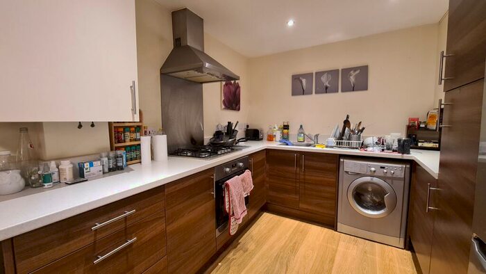 1 Bedroom Apartment To Rent In Bond Central, Canal Walk, Southampton, SO14