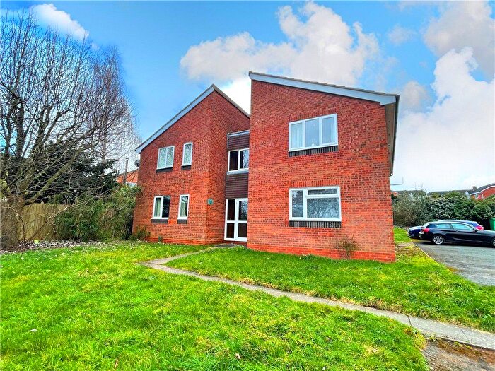 1 Bedroom Studio For Sale In Henley Drive, Droitwich, Worcestershire, WR9